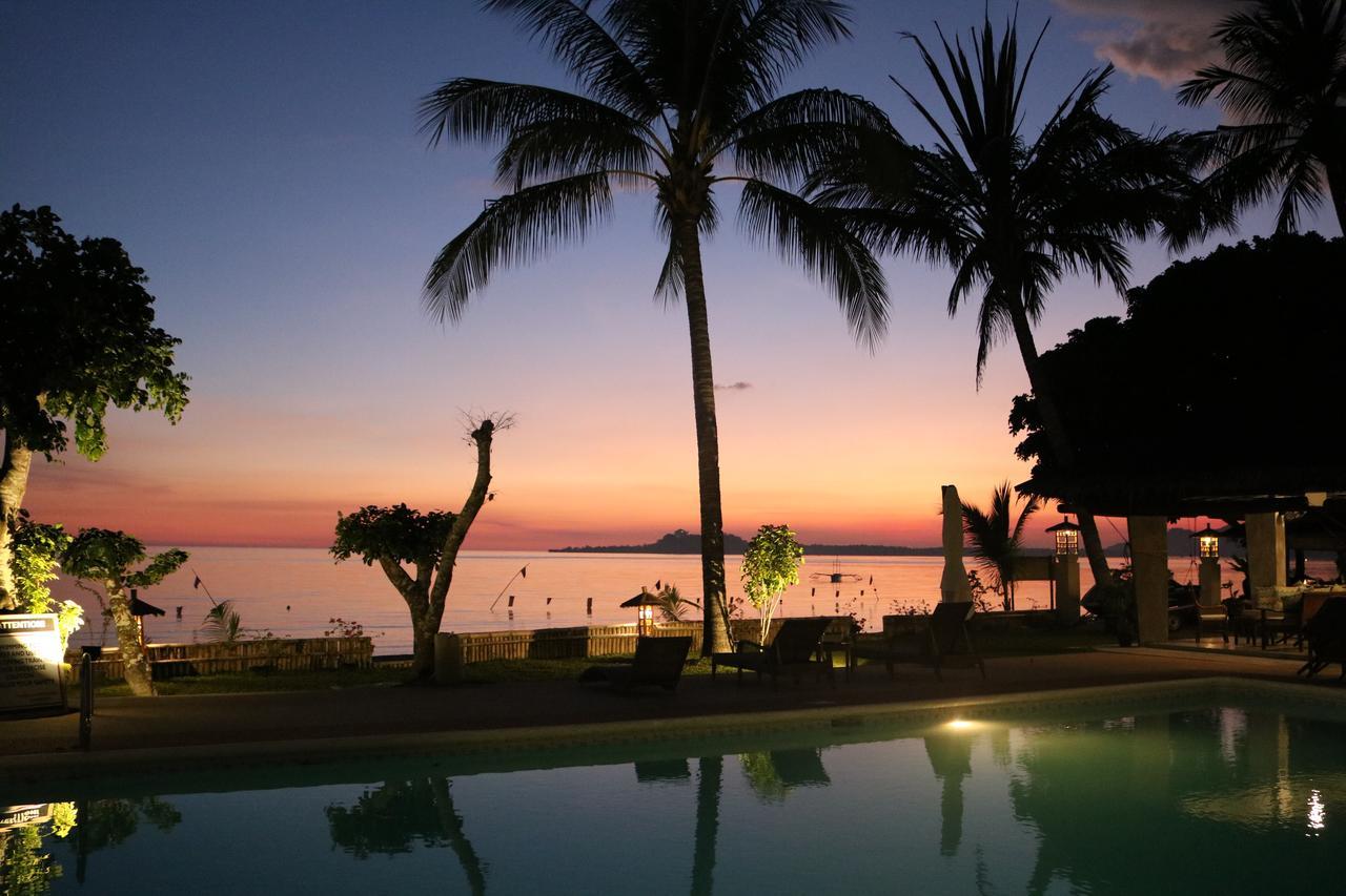 Nabulao Beach Resort Hinoba-an Exterior photo