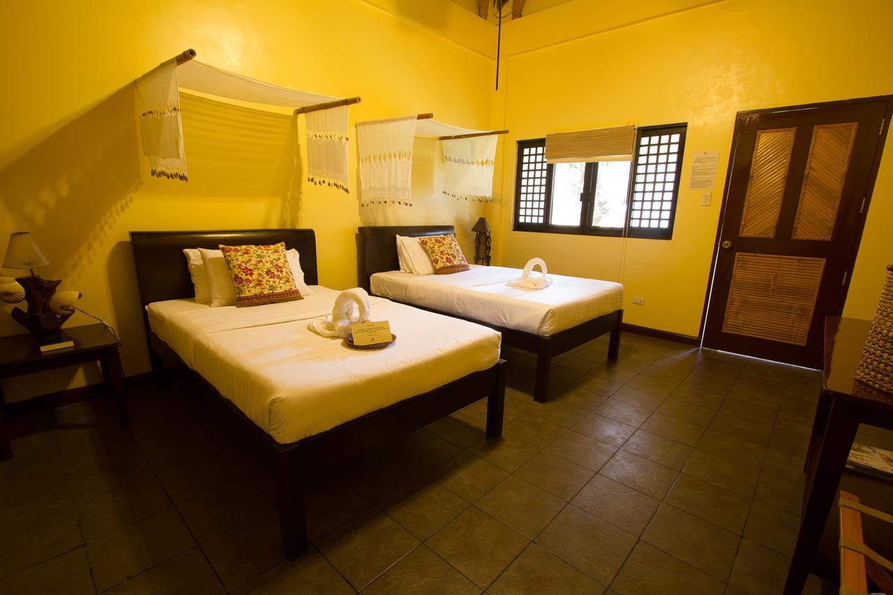 Nabulao Beach Resort Hinoba-an Exterior photo