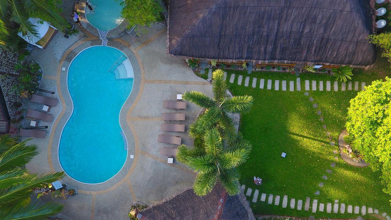 Nabulao Beach Resort Hinoba-an Exterior photo